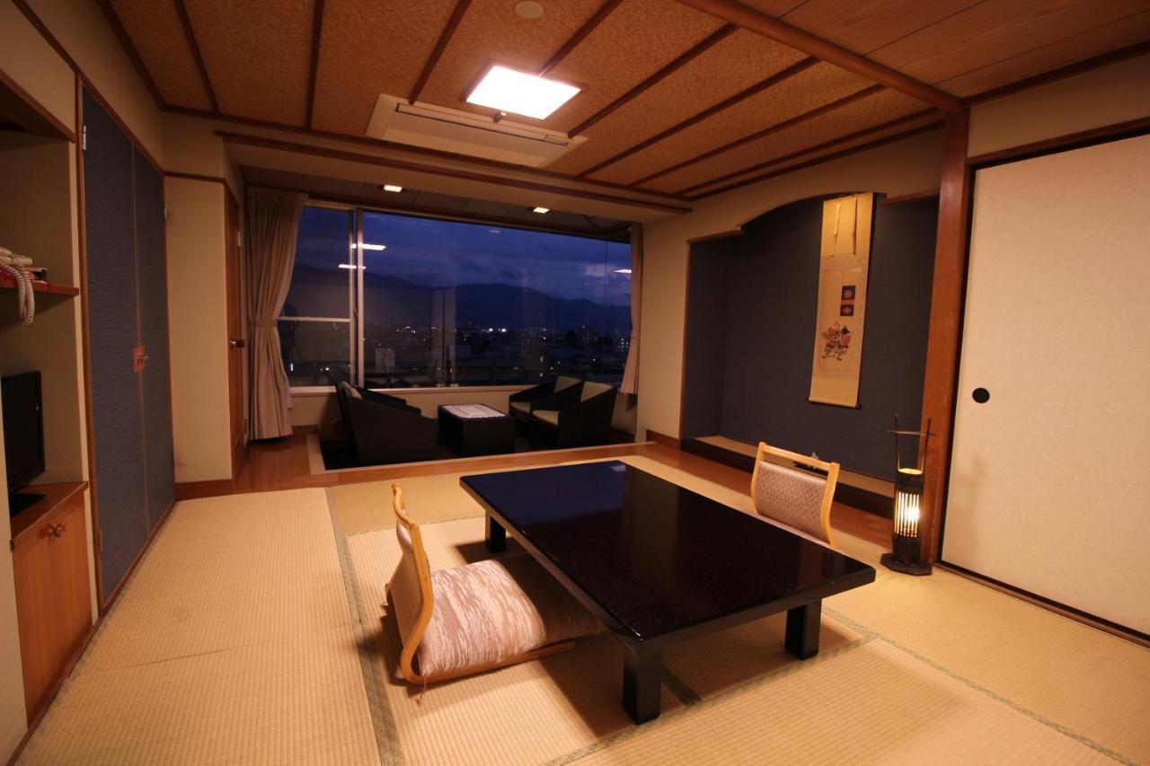 Hotel Hatta Fuefuki Extérieur photo